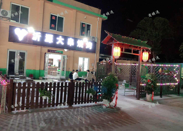 (转让) 新店开业一个月，因合伙人产生纠纷无力经营下去，现对外转让