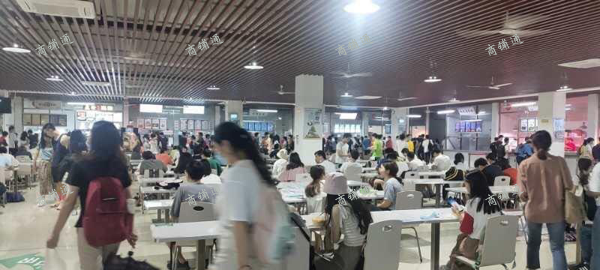 (出租) 档口，需付费，考虑清楚再联系