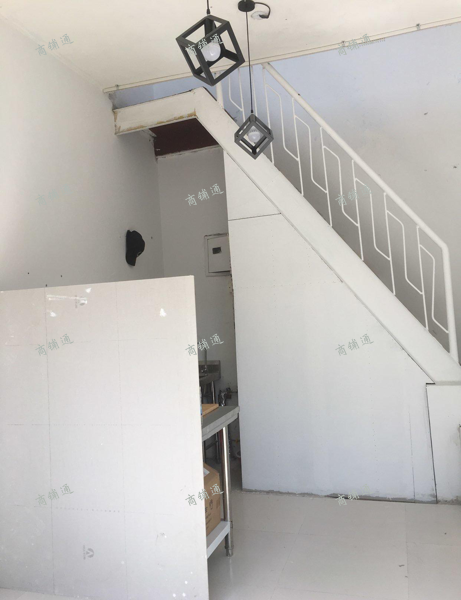 (转让) 单家二区内侧门头房两层