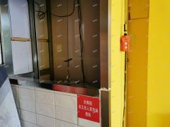 万象汇东南沿街牛圣力餐馆带设备整体转让，可空转
