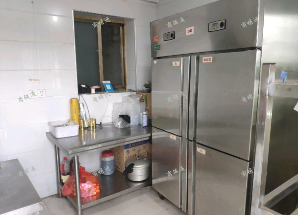 (转让) 中介不要在给我打电话了，外卖店转让，内间可以住人，