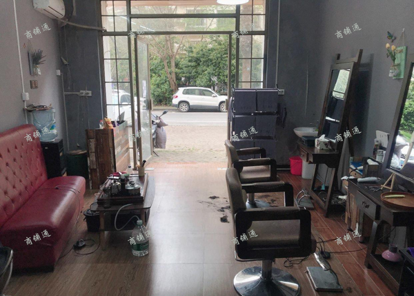 (转让) 盈利中的理发店转让附近都是小区