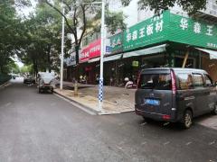 站北十字路口交界处旺铺 急转 可明火 适合各类餐饮