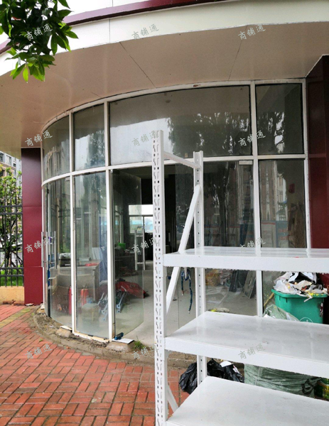 (出租) 学校商业街店面机会难得