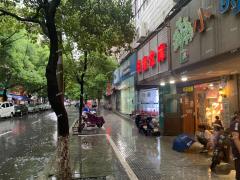 船山路广润门童装店转让，有700多会员，可空转