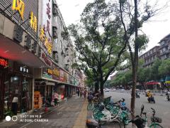 上海路恒茂梦时代广场旁美发店空转，有3万多卡金会员