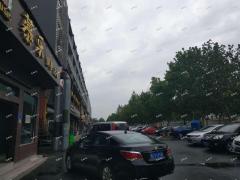 张店区潘南路小学对面沿街一楼商铺房东直租