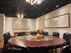 高新新城吾悦广场店面转租，适合各行各业办公、美容中心    