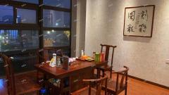 高新新城吾悦广场店面转租，适合各行各业办公、美容中心    