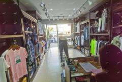 上海路辛家庵地铁口H潮购物广场服装店转让，可空转