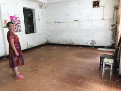 振兴大道连塘七中上下学必经之路旺铺招租