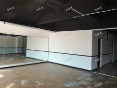 淄川鸿泰大厦沿街商铺，房东直租，带独立楼梯，可做培训机构