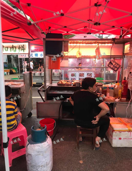 (转让) 南昌火爆的网红紫荆夜市