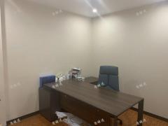 共青团路金石丽城小区门口旺铺2楼出租