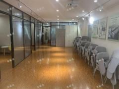 共青团路金石丽城小区门口旺铺2楼出租