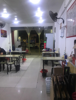 (转让) 经营中的临街店铺，因个人小孩上学原因急需转让，有意者联系