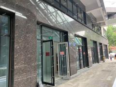 银澎国际1至2层商铺，房东首次出租，可做多行业