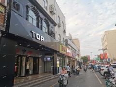 张店步行街北段沿街商铺出租，无行业限制消费人群集中