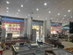 红原星城超市转让，有固定单位客户，可住人做饭