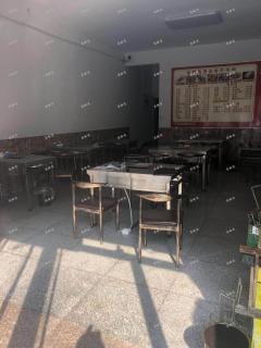 张店东三路儿童公园北沿街上下两层烧烤店铺转让，可空转