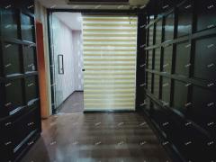 红都大道雍晟状元府邸二楼店铺招租  空置中