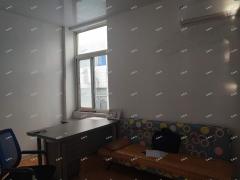 桓台中心大街大平层二楼出租，可做培训机构等行业