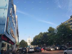 桓台中心大街大平层二楼出租，可做培训机构等行业