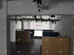 章江新区达芬奇富苑小区出入口临街商铺转让
