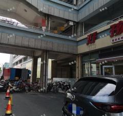 义乌商品城玉龙商街沿街一楼商铺可空转可整转