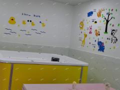 象湖新城，东岳大道新一附院最近的一条商铺街