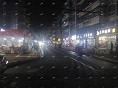 长胜大市场烧烤店转让，夜宵街里面，大学城地铁口旁
