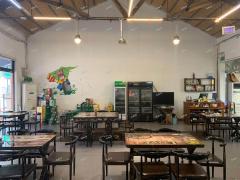 房家艺术村沿街房烧烤店带租转让，客源稳定，人流量大