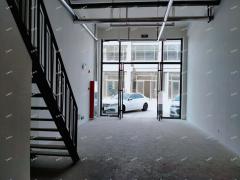 张店博发二期沿街商铺，市场直租，自带客流量，可做多行业