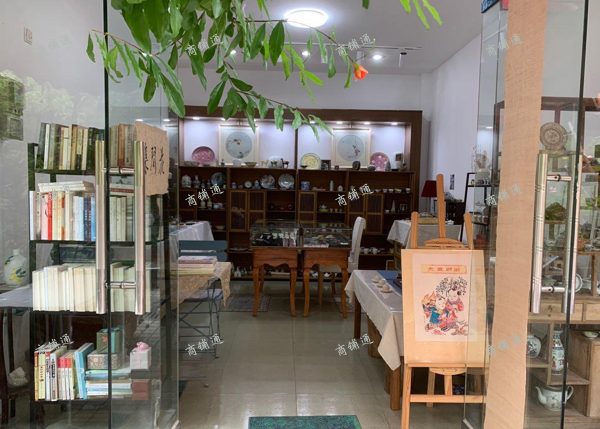 (出租) 转租，店面新装修，无转让费。