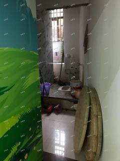 赣县梅林镇城南大道转角显眼位置  商铺转让