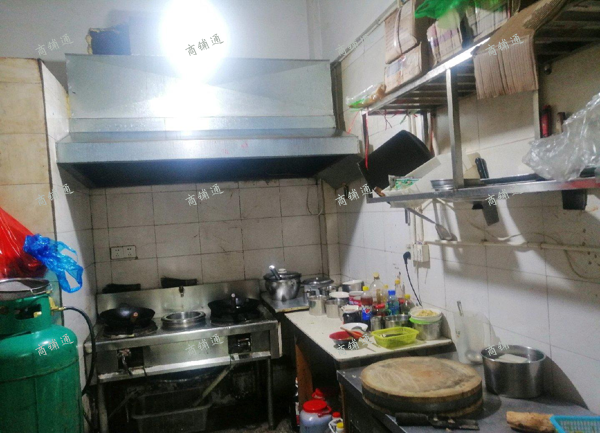 (转让) 本商铺临近南昌火车站，居住往来人口多，好会做烧烤