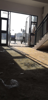 (出租) 绿地高铁站旁临街店铺，正对十字路口，上下两层，地理位置优越