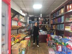 湖滨南路大酒店正对面水果店招租，主干道上人流量大