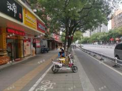 上海路沿街餐饮店精装修对外转让，人流量大可空转