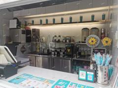 市实验中学旁冷饮店对外转让，双线上平台，可空转