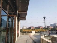 万达金街二楼旺铺出租，商业地段人气旺，自带客流量，