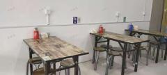 南昌十二中斜对面小区门口沿街早餐店转让，人流量大