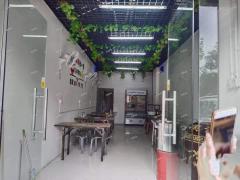 南昌十二中斜对面小区门口沿街早餐店转让，人流量大