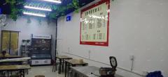 南昌十二中斜对面小区门口沿街早餐店转让，人流量大