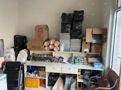 张店科苑便民市场内外卖店带租转让，设备全，商圈范围大