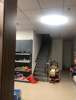 (出租) 临近地铁口，对面工厂，附近四栋写字楼，小区家店面
