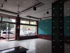 周村正阳路老三中对面沿街商铺出租，多行业可做