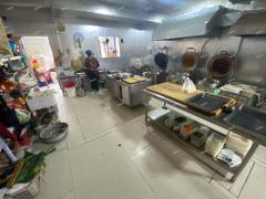 瑞安路沿街餐饮店带租整体转让，月入过万，利润高