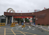 (出租) 大学食堂内，学生人员用餐