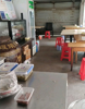 (转让) 店铺敞亮，开三面门，方便停车，人流量大